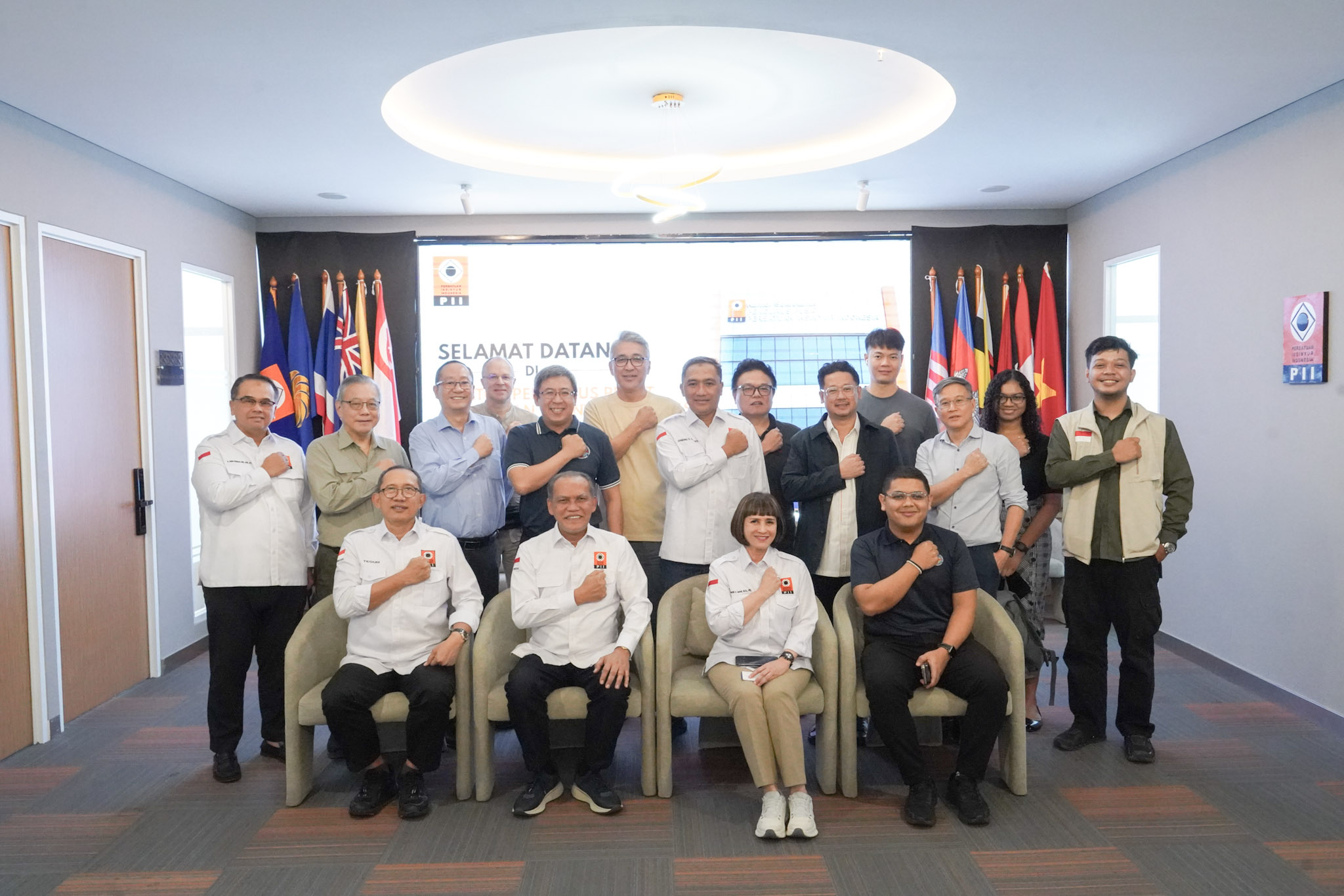 Persatuan Insinyur Indonesia (PII) menerima kunjungan dari The Institution of Engineers Singapore